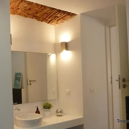 Apartment Dreaming - Trigueiros